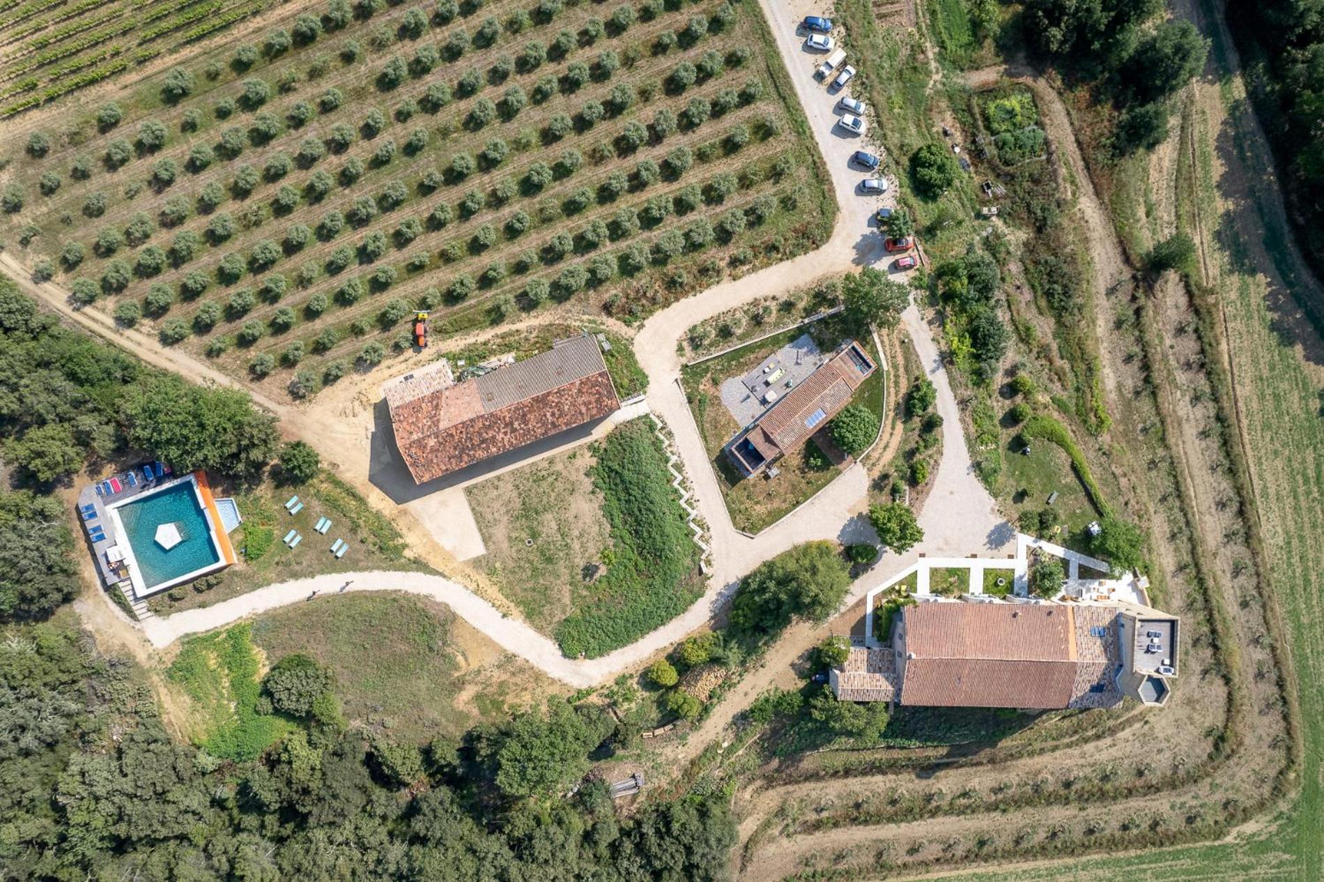 Domaine La Ferme Hi Bride Bed & Breakfast Villelaure Dış mekan fotoğraf