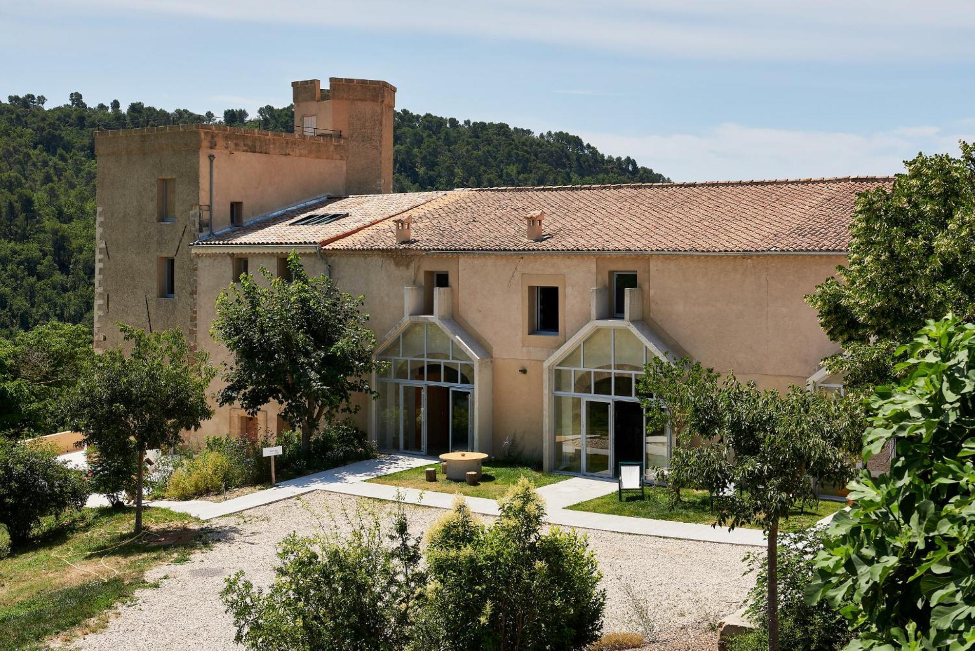 Domaine La Ferme Hi Bride Bed & Breakfast Villelaure Dış mekan fotoğraf
