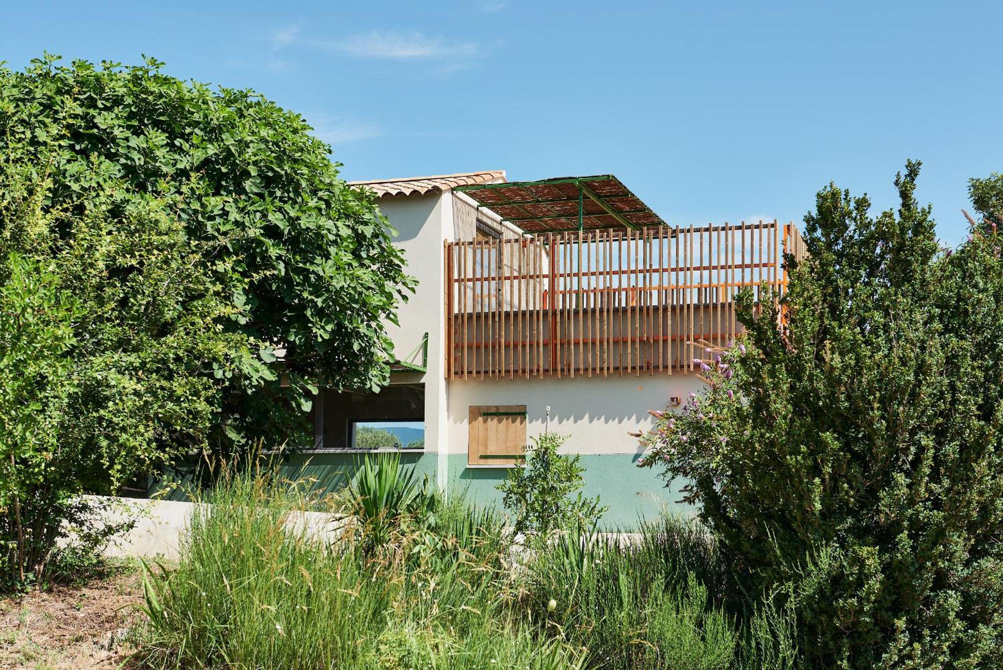 Domaine La Ferme Hi Bride Bed & Breakfast Villelaure Dış mekan fotoğraf