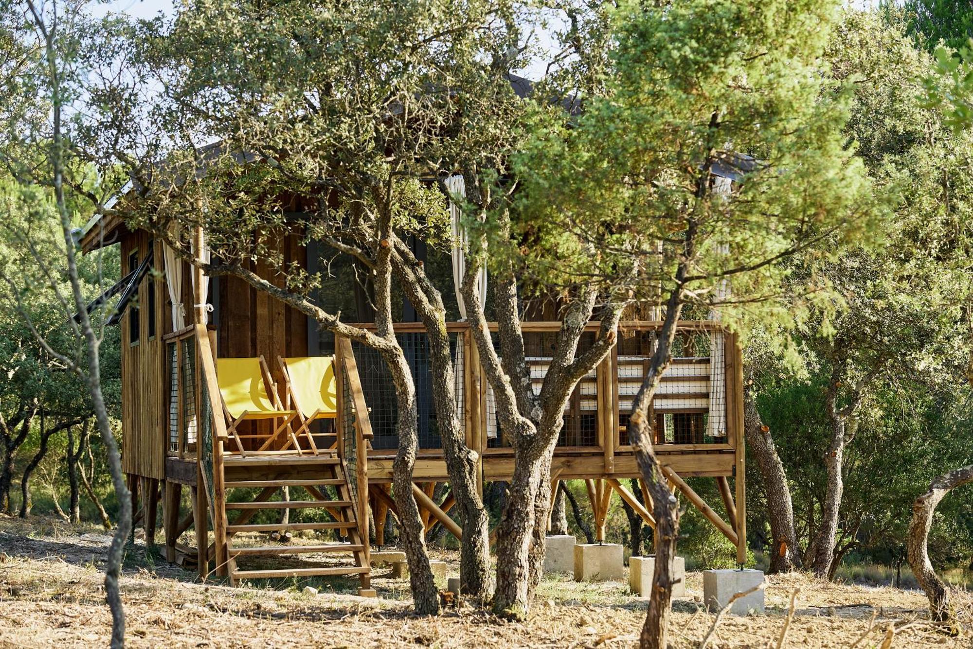 Domaine La Ferme Hi Bride Bed & Breakfast Villelaure Dış mekan fotoğraf
