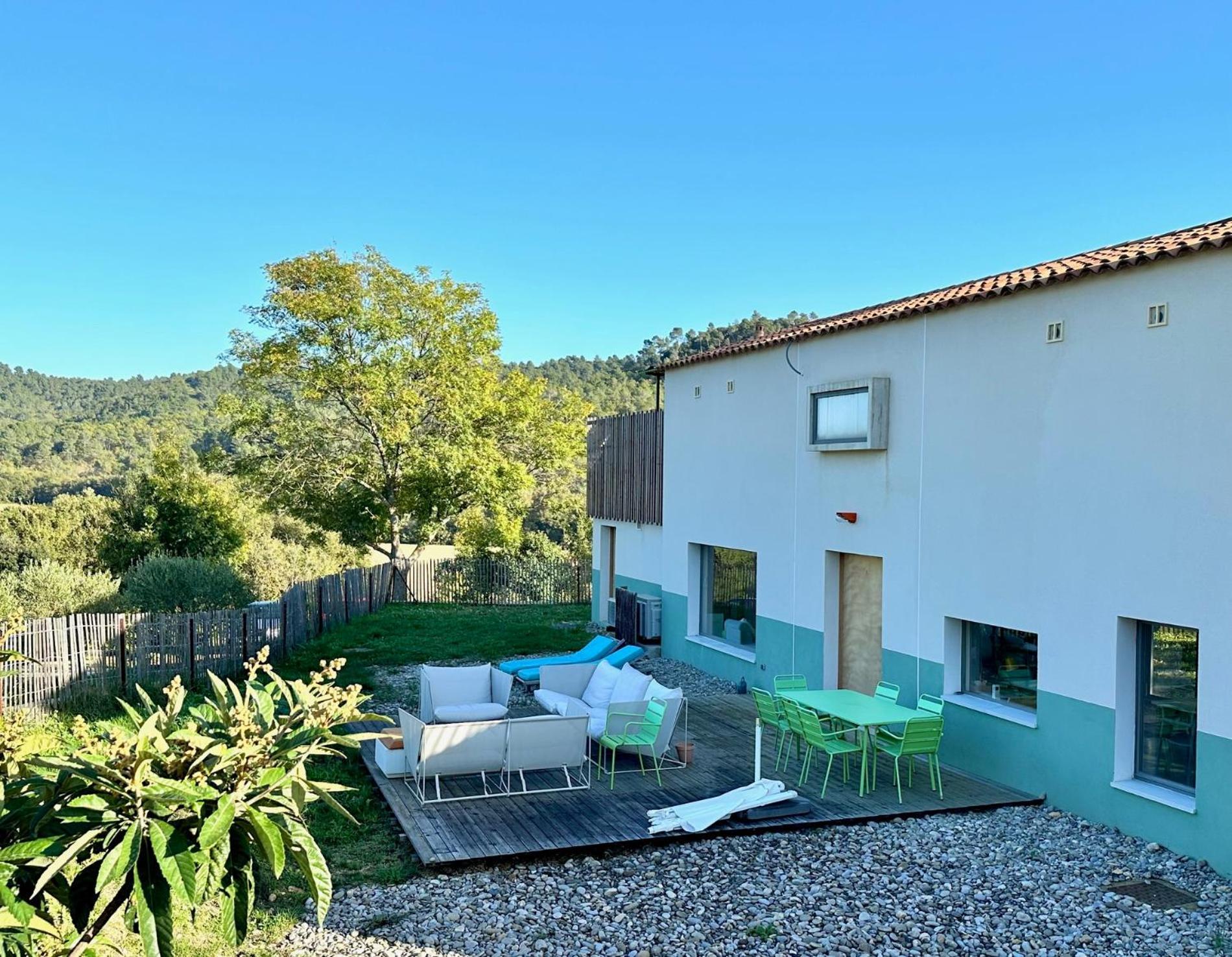 Domaine La Ferme Hi Bride Bed & Breakfast Villelaure Dış mekan fotoğraf
